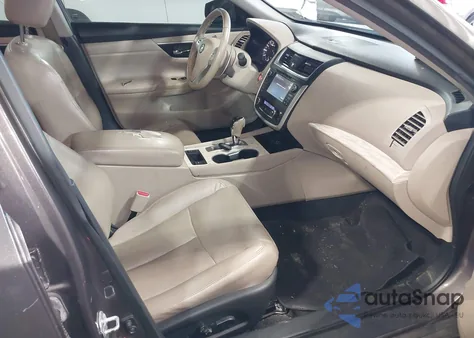 2016 Nissan Altima 3.5 Sl/3.5 Sr z USA, uszkodzony, nr VIN 1N4BL3AP7GC118204